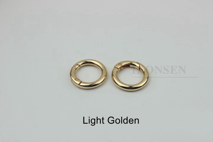 2PCS 20MM Metal Spring Gate O Ring Trigger Clasp Clips Snap Buckle Hook Keychain DIY Bag KeyRing Handbag Hardware Accessories: Light Golden