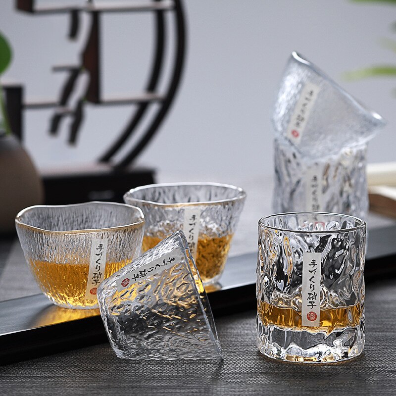 Hand-made Japanese hammered foreign wine glass whiskey glass home beer glass crystal glass cup
