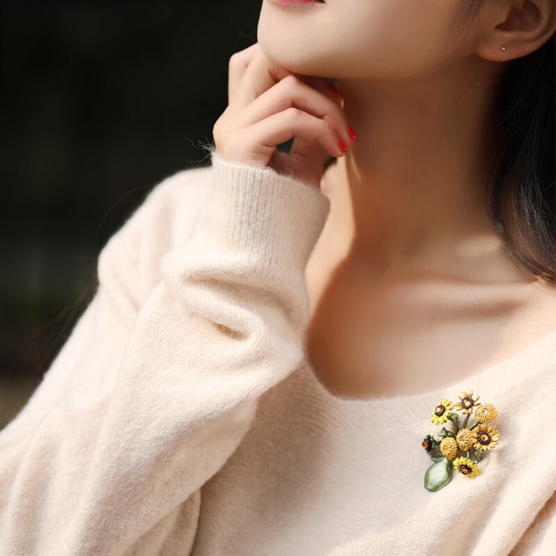Broches de florero de girasol Retro para mujer, broche de otoño e invierno, accesorios de ,