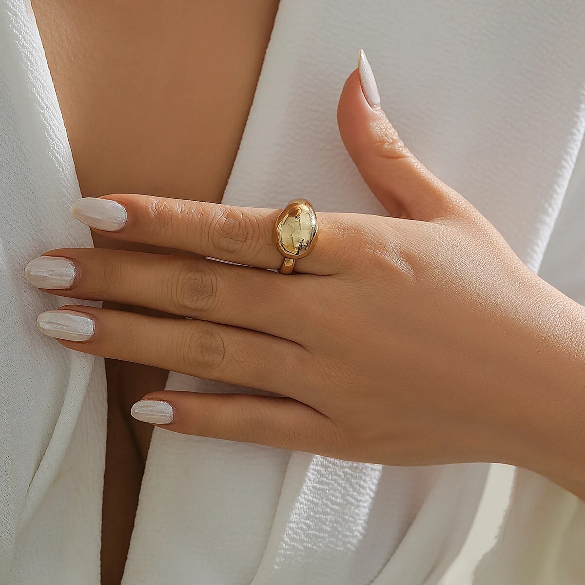 Bagues ovales géométriques ajourées pour femmes, grandes bagues créatives réglables, mates, bijoux de déclaration à la pour filles
