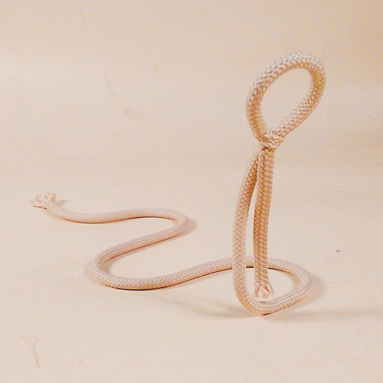 Craft Chain Wine Rack Magic 3D Suspended Alcohol Bottle Holder White Rope Wine Bottle Holder Practical Home Kitchen Bar: Coffee