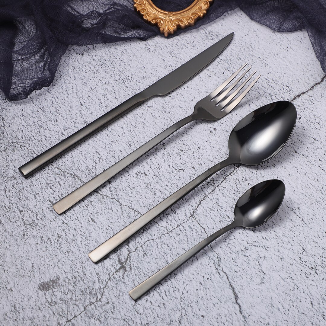 Cutlery Set Black Stainless Steel Tableware Set 16 Pieces Forks Knives Spoons Dinnerware Set Black Complete