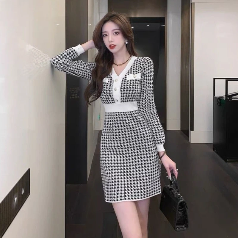 Schwarze Häkelkleider für Damen, Herbst und Winter, in Weiß, Ich bin Ausverkauf, ästhetisches, trendiges Kpop-Strickkleid für Damen: L / Schwarz