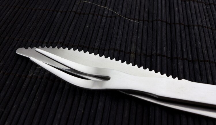 1 sæt rustfrit stål grill gaffel kniv sæt stegt fårekød langt håndtag anti picnic redskaber spisestel hængende rør  kv 077