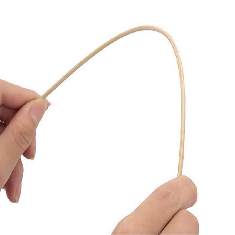 150 STKS Bamboe Stok Natuurlijke Hout Bamboe Sticker BBQ Bamboe Spiesjes Outdoor Camping Wegwerp Bamboestokken BBQ Gereedschap 30 CM * 3 MM