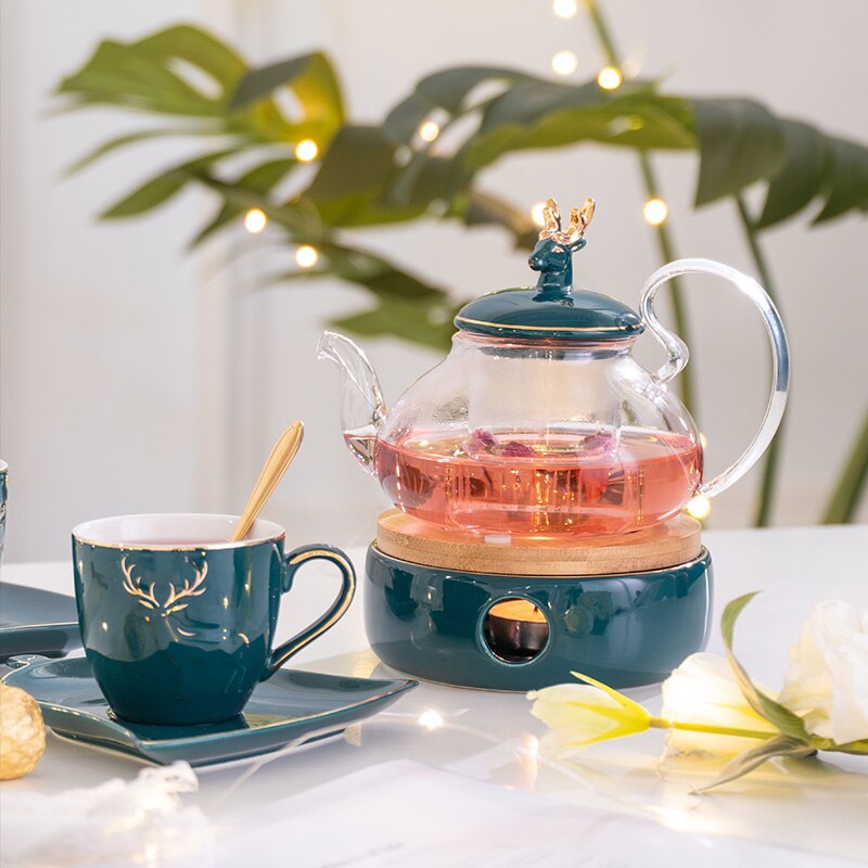 Di lusso Per La Casa In Ceramica Tazza Piattino Creativo Oro di Cervo Tazza di Caffè Piatto Spuntino Piatto Piatto Set Semplice Britannico Pomeriggio Tazza di Tè con il Cucchiaio