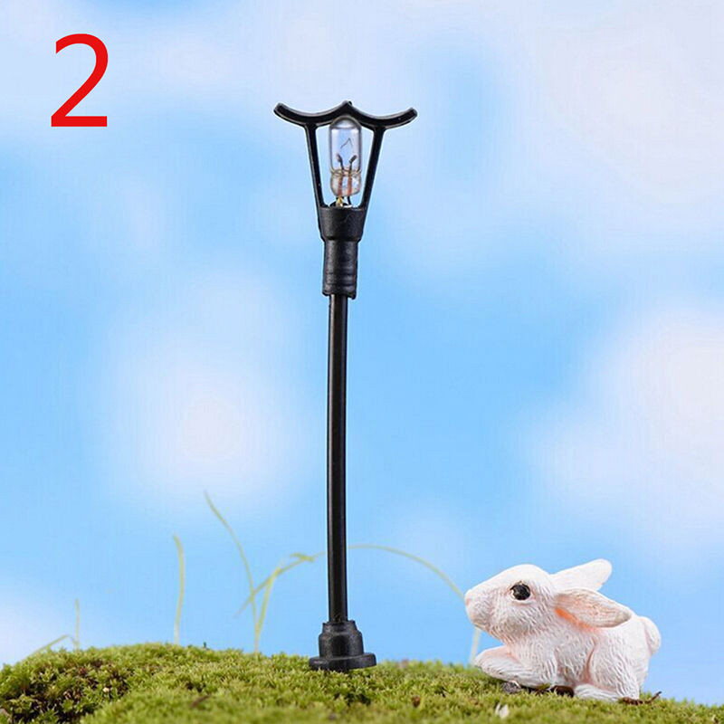 Nueva miniaturas de jardín Mini farola hadas terrarios con musgo escritorio botella jardín artesanía de resina: 2