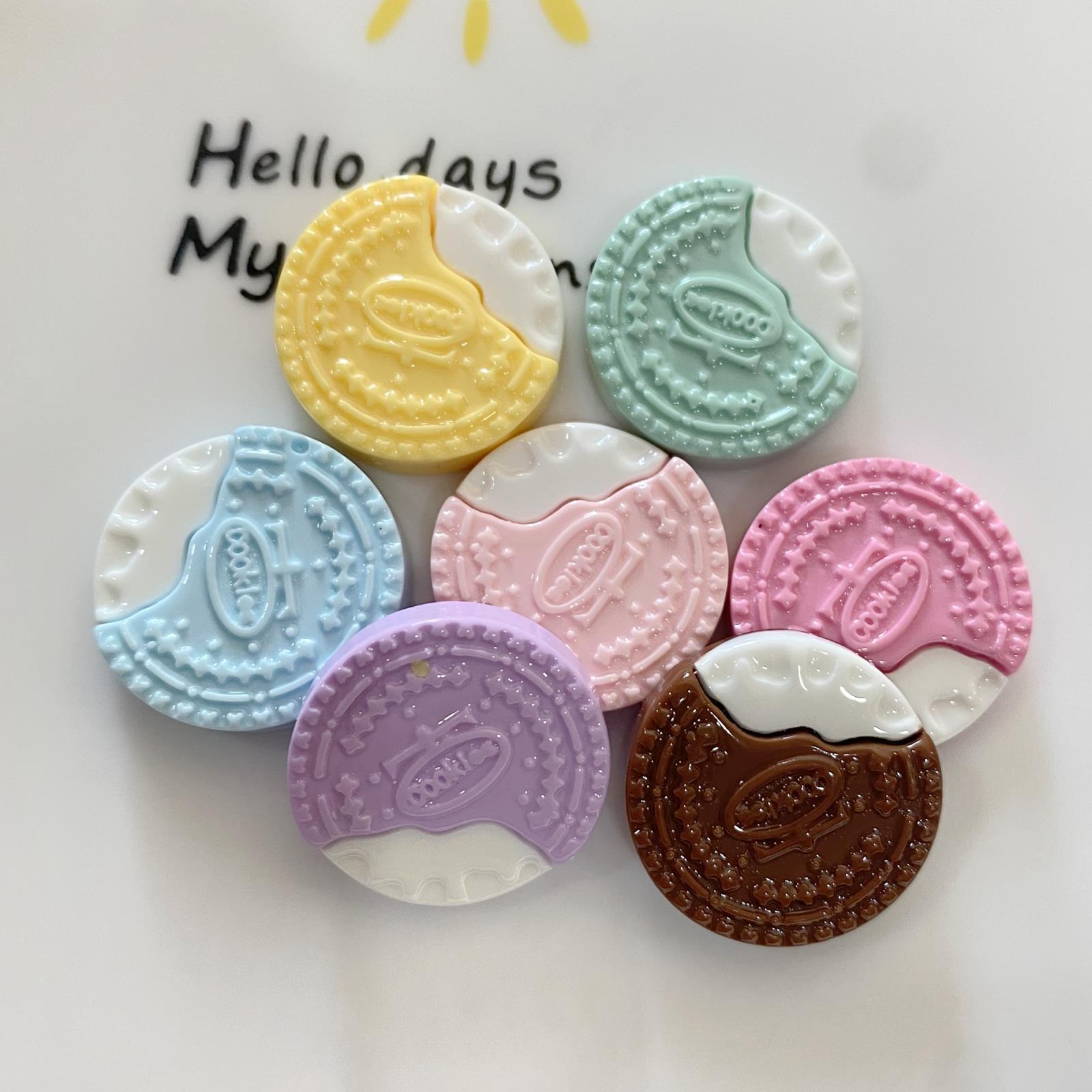 20Pcs Simulation Biscuit Flat Back Resin Cabochons Miniature Cute Food Scrapbooking DIY Jewelry Craft Decoration Accessories
