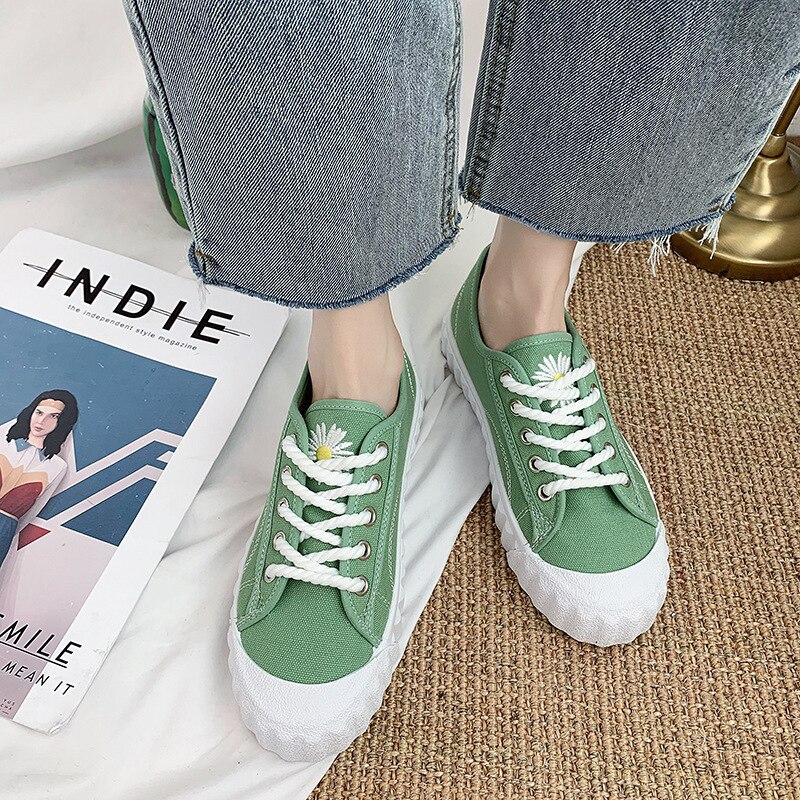 Den lilla daisy skor koreanska versionen av den vilda, high top sneakers svart canvas skor kvinnlig: Ljusgrön / 36