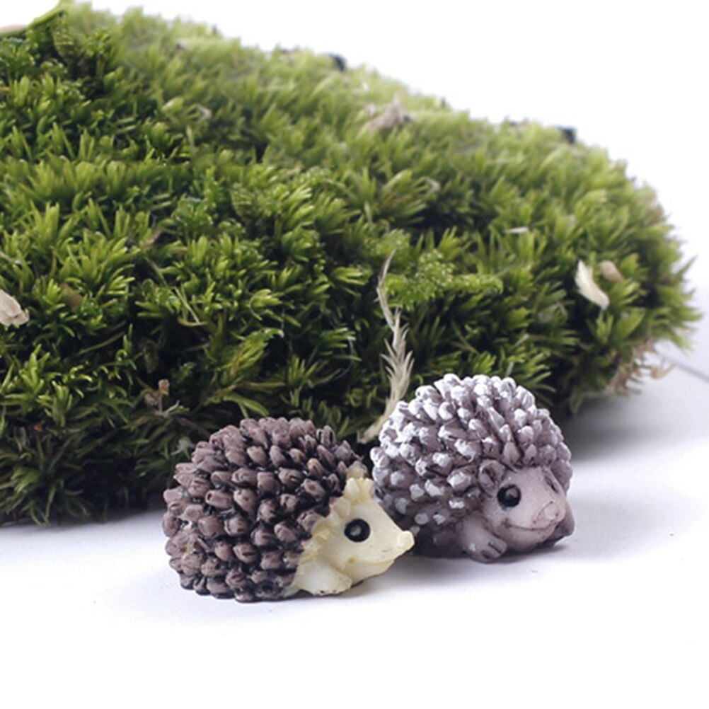 Mini miniature dyr lille pindsvin mikro landskab dukkehus indretning harpiks gør-det-selv havepynt farve tilfældig 6 stk.