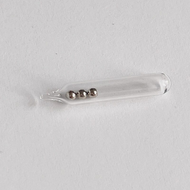 Hochet de pêche en verre, avec insertion de ver, pour attirer les secousses, boules de cravate et de mouche