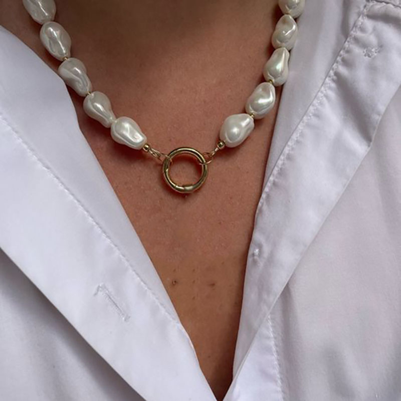 Elegante Sieraden Imitatie Onregelmatige parel Hanger Ketting Grote Geometrie Ketting Unquie Vrouwen Valentijnsdag Mode Ketting N0466: Plating Pistool