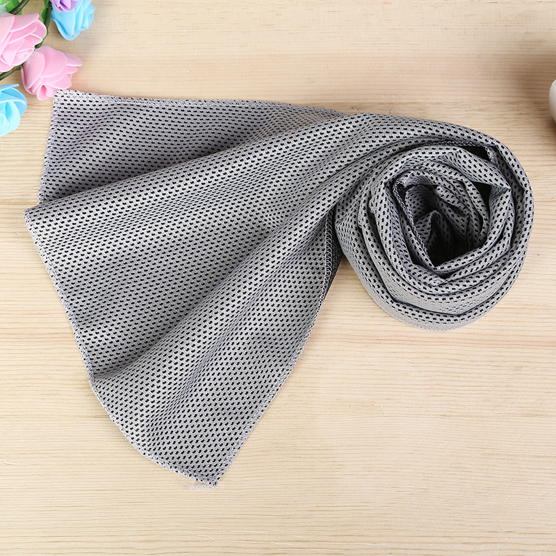 Toalla refrescante, toalla de fibra ultrafina transpirable y suave, adecuada para ejercicios de yoga, correr, fitness, gimnasio, camping y fitness: Gris