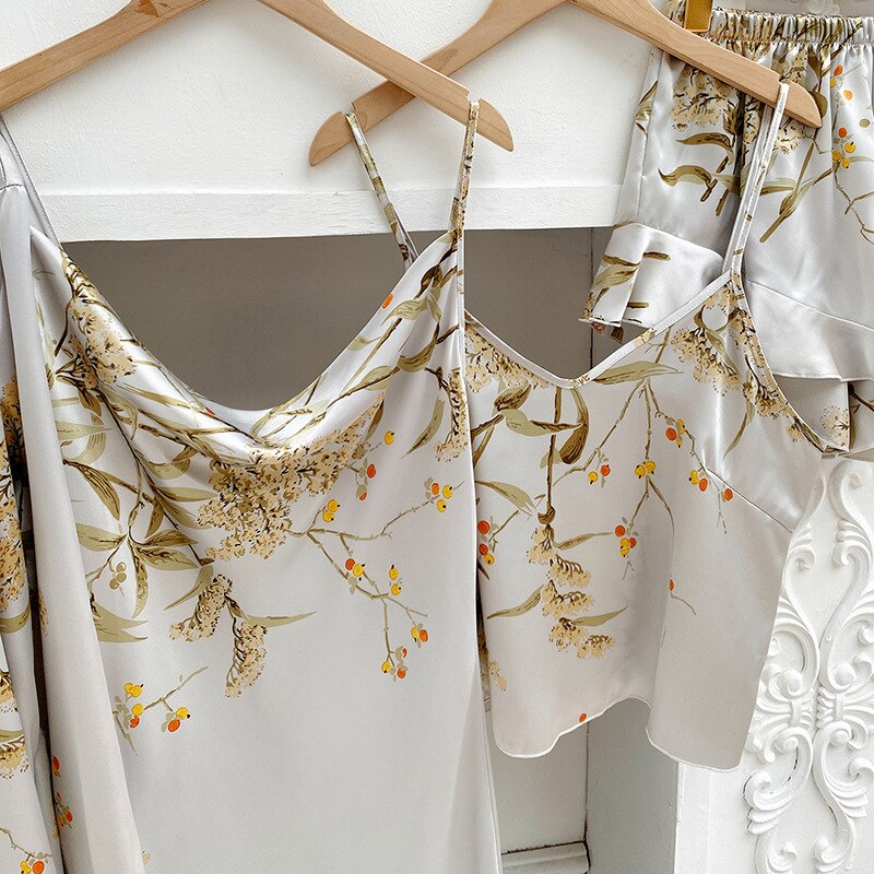 Vrouw Nachtkleding Sets Voorjaar Pyjama Grijs Shorts Slaap Tops Sexy Nachtkleding Jurk Print Gezellige 4 Stuk Pyjama Chinese Stijl robe Set