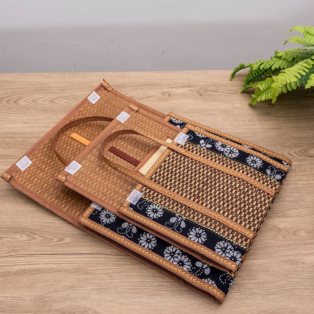 Bamboo Bamboo Picnic Basket Rectangular Large Capacity Hand-Woven Basket with Lid Foldable Handheld Woven Basket Photo Prop