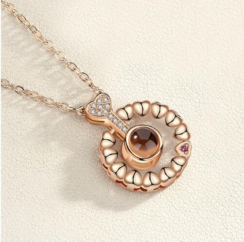 Romantische Liefde Geheugen Initial Ketting Rose Goud & Zilver 100 Talen I Love U Projectie Hanger Ketting Collier Femme: 11