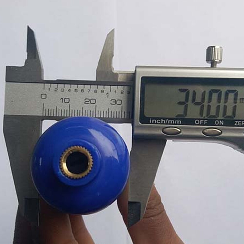 Mini Inflator Plastic Football Soccer Inflatable Ball Hand Air Pump Soccer Basketball Inflator Needle Soccer Balls Portable Pump