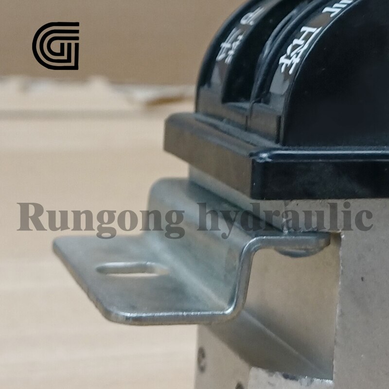 Dump Truck Lift Valve Pneumatic Control Same to HYVA Dump Truck Tipper Hydraulic System Handle Air Camion