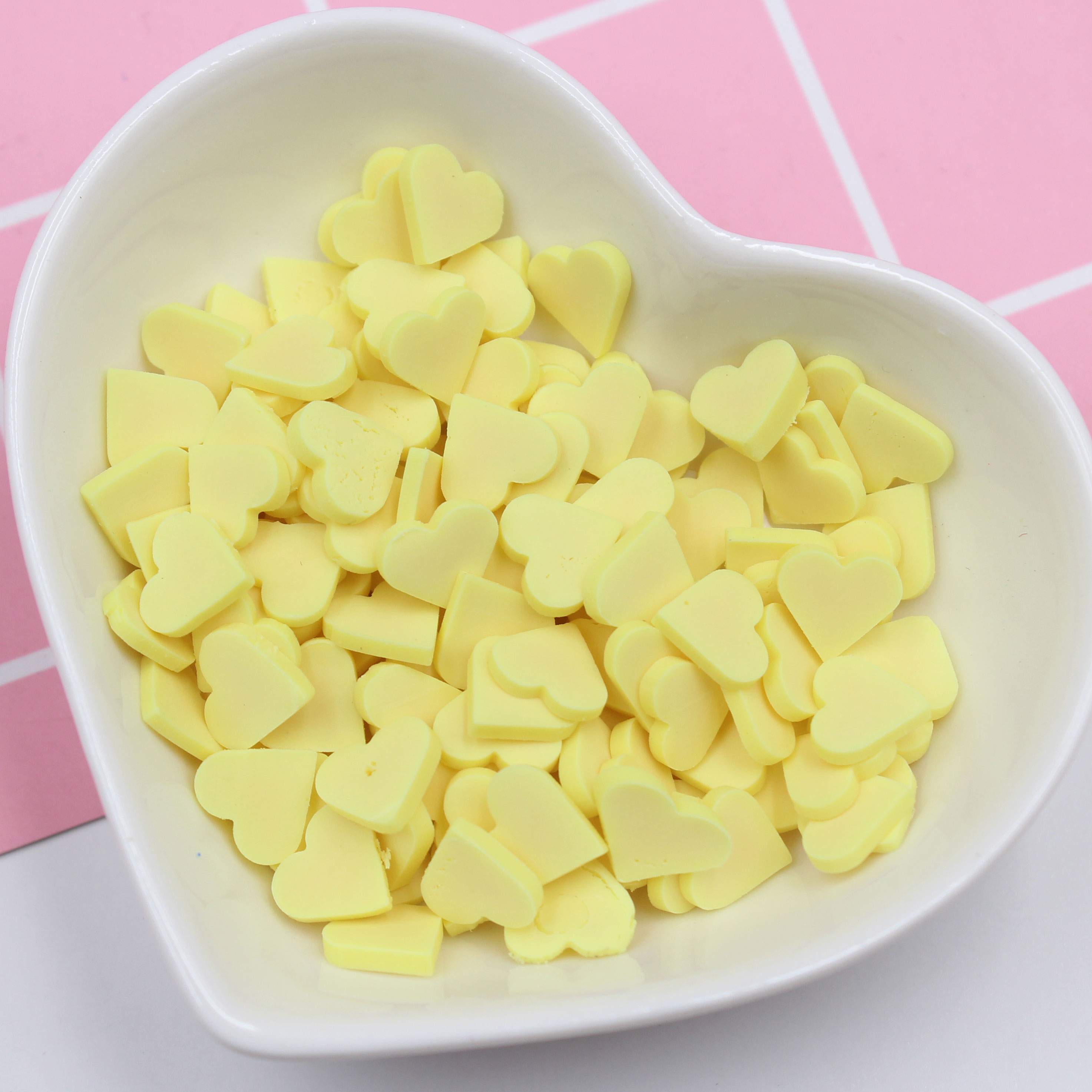100g/Lot 8mm Heart-Shaped Polymer Clay Sharp-bottomed Heart Slices Sprinkles for Arts Decoration Diy Crafts Filler Accessories