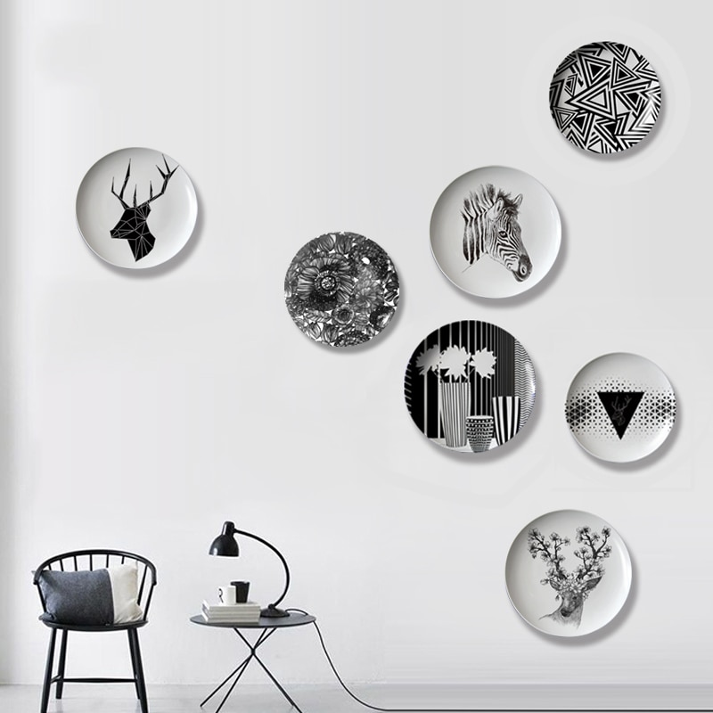 Plato colgante de ciervo, Plato decorativo de cerámica para comedor, mural de pared de habitación, sala de estar artesanal para decoración, placa de porcelana personalizada