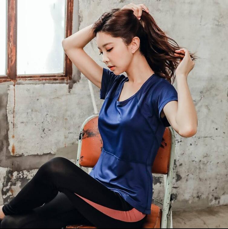 Kvinder sports t-shirt hurtigtørrende fitness træning løse løbe yoga toppe