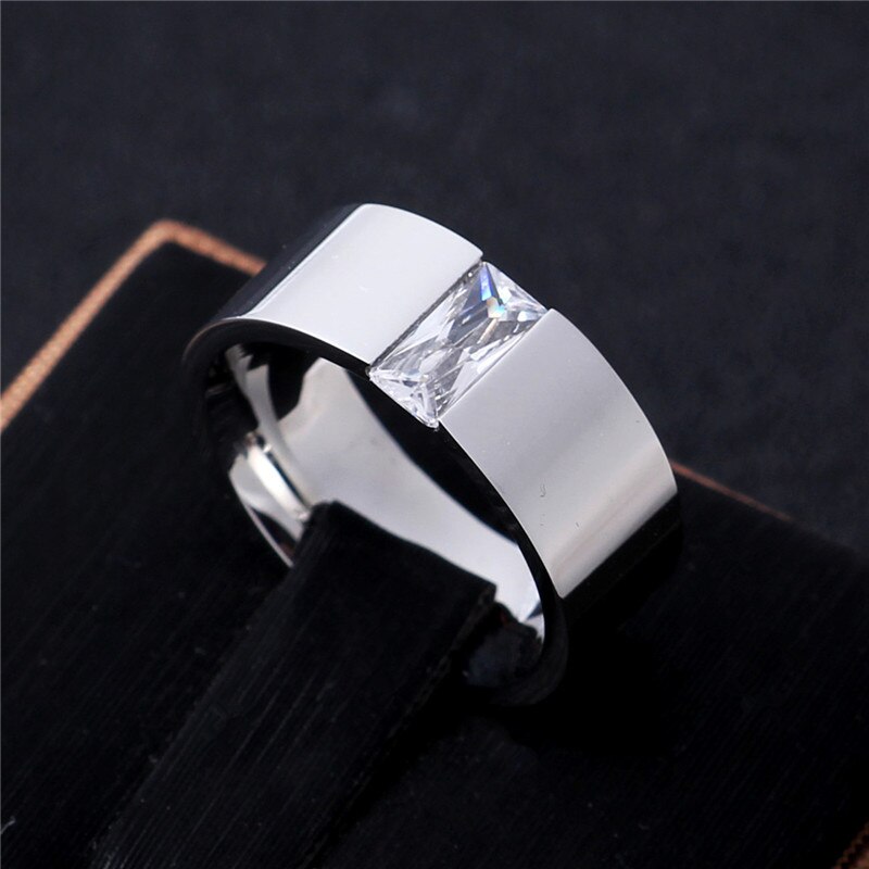 Fashionable 8mm width mirror set with super bright zircon ring 316 titanium steel ring, exclusive for women
