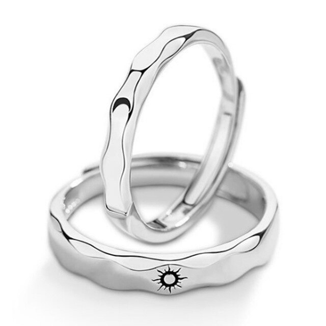 Zon Maan Liefde Paar Ring Student Memorial Voor Vriendin Verstelbare Ring Mannen En Vrouwen Engagement Sieraden: 2 A pair of rings