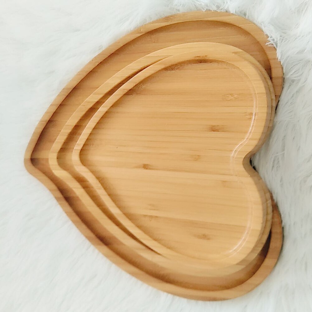 2 Pcs Heart Shaped Eco-friendly Bamboo Wooden Tray Food Tea Coffee Serving Plate Fruit Bread Tray Dishes Snack Plate for Home