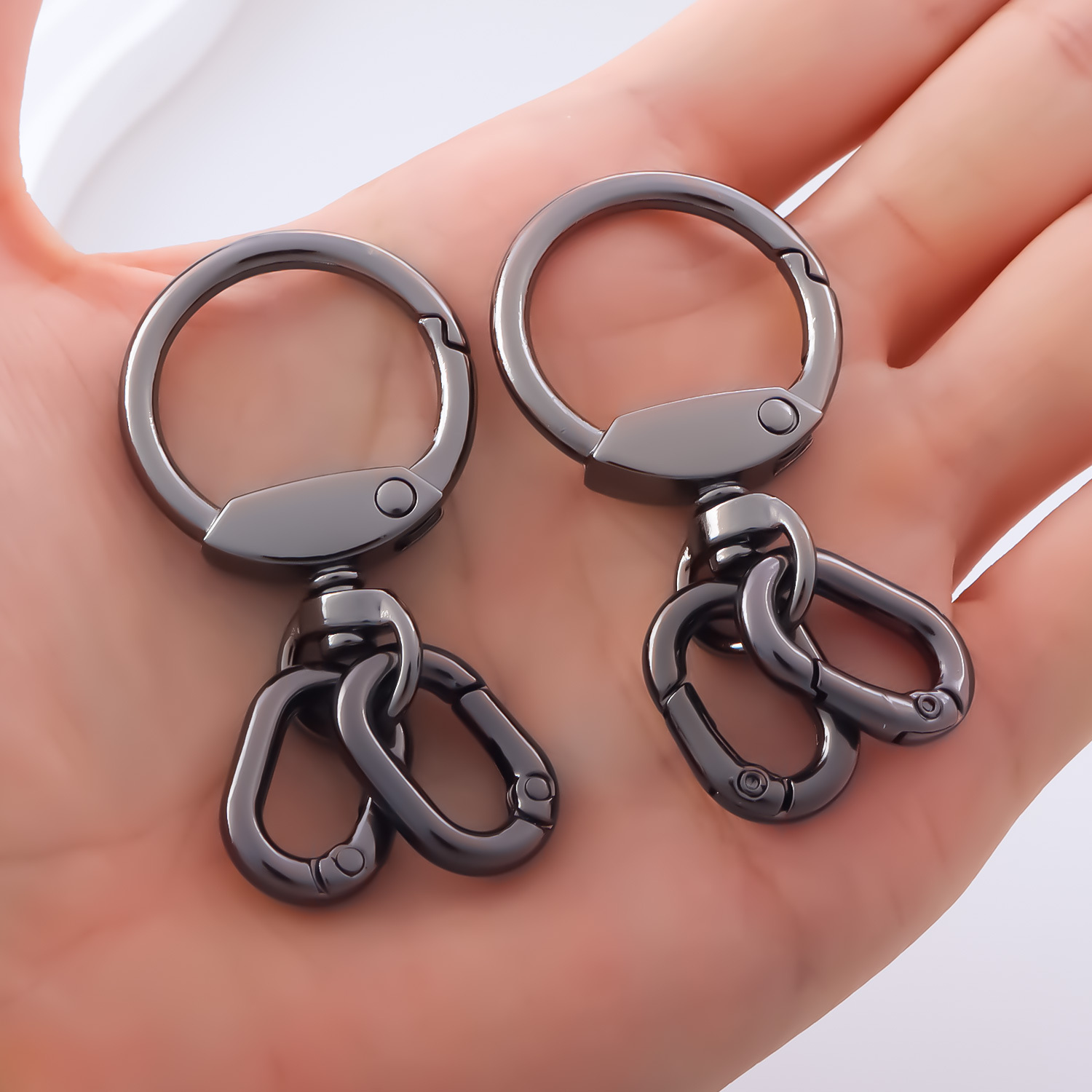 2 PCS Swivel Clasp Clip, Metal Lobster Claw Clasps, Swivel Clasp with Key Rings for Keychain Making, DIY Crafts: black