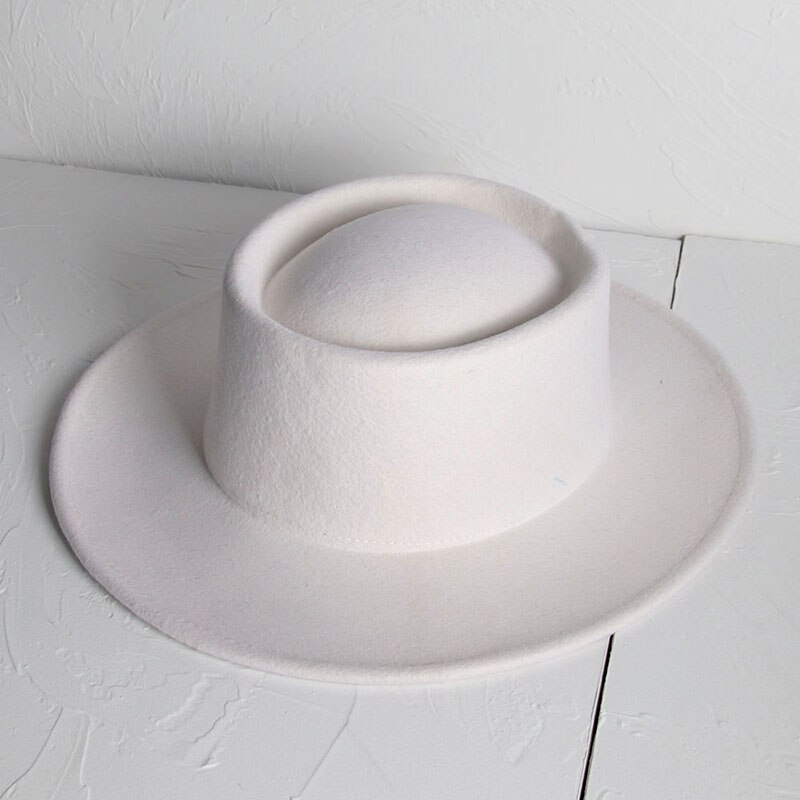 100% Wol Vrouwen Wit Fedora Hoed Met Wedstrijd Brede Rand Jazz Hoed Lady Vilt Kerk Hoed Maat 56-58cm: White4