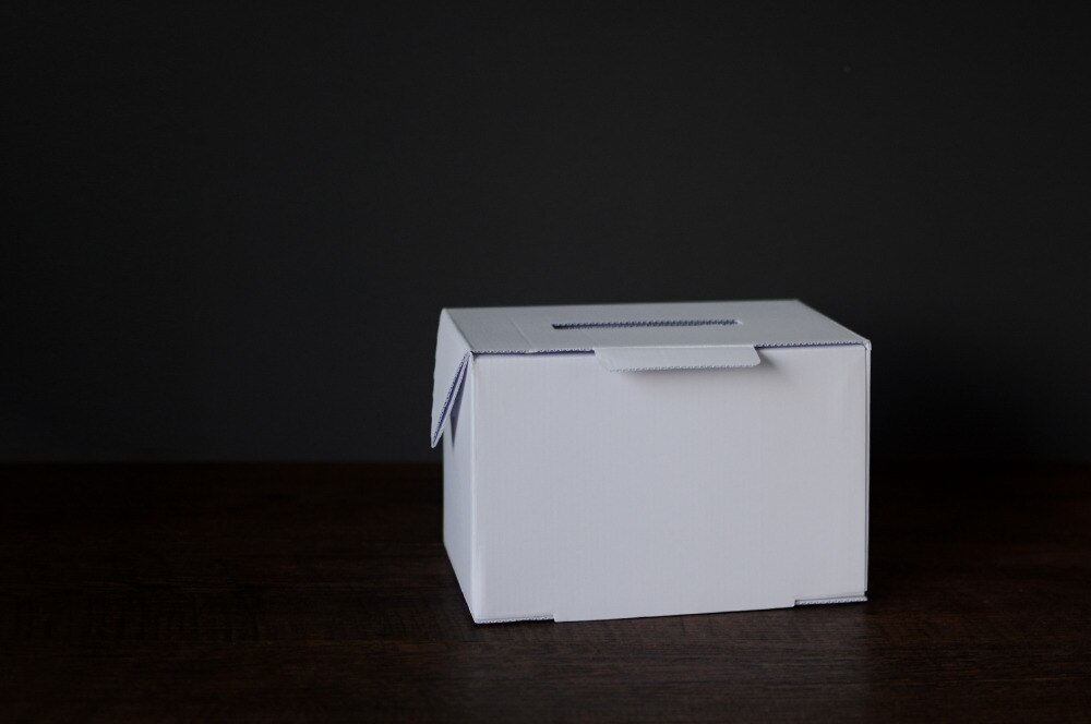 AmazeBox By Mark Shortland Trucchi magici Scatola di scambio per mago professionista Espedienti da palcoscenico Illusione Mentalismo Commedia G8295