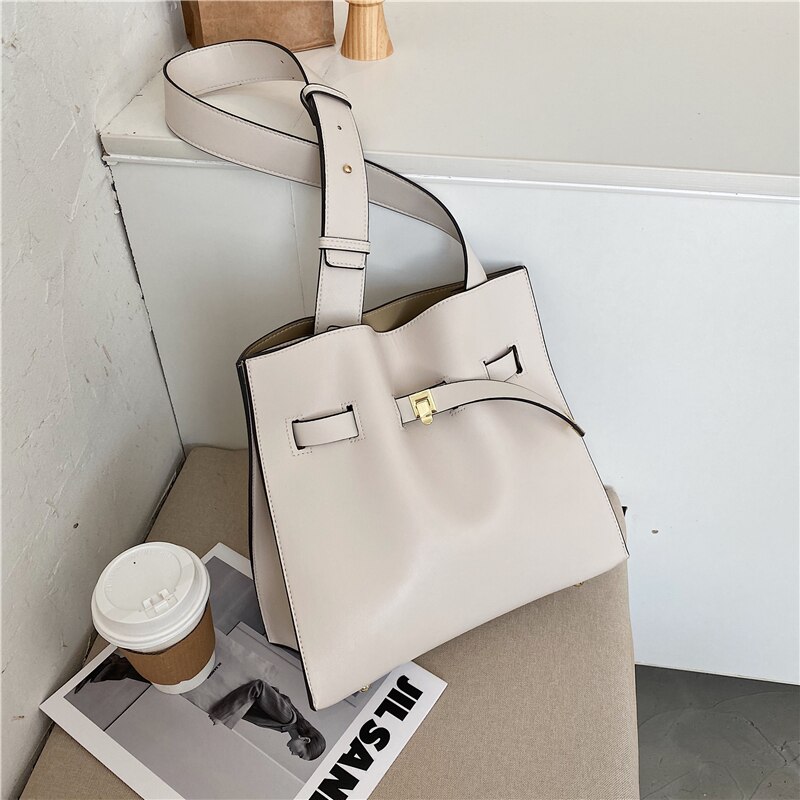Vintage grand sac seau en cuir PU femmes sac à main haute capacité sac à bandoulière: Beige