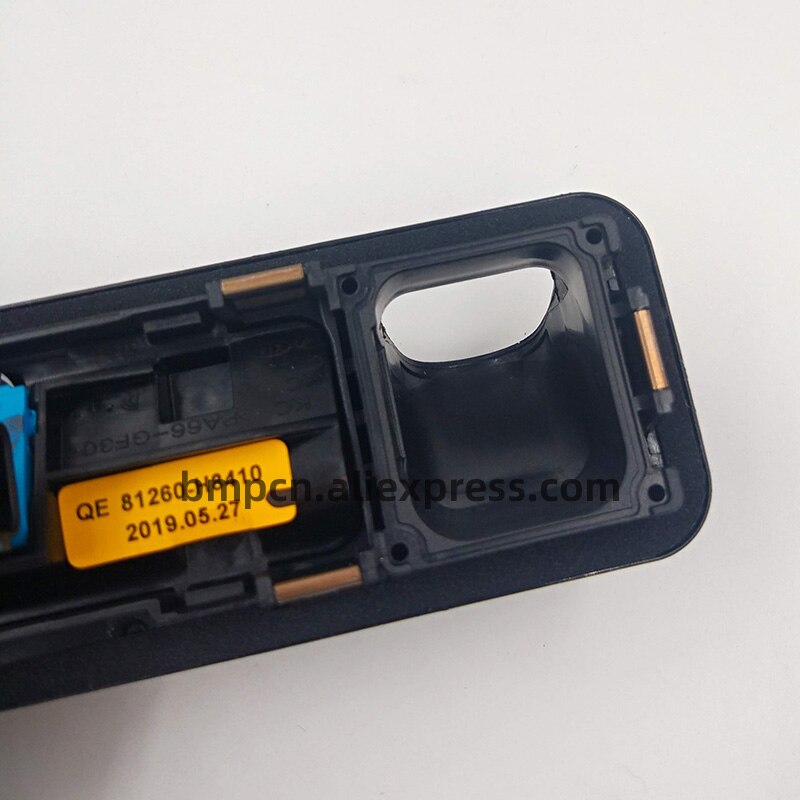 For KIA RIO STONIC Hatchback Rear Trunk Boot Release Switch Boot Lid Tailgate Trunk Opening Button 81260H8410 81260-H8410