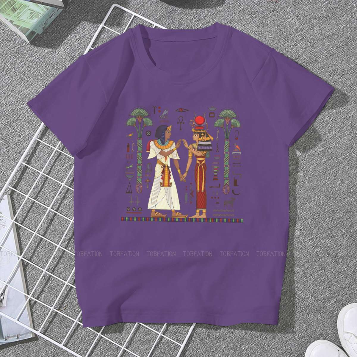Hieroglyf symbol oldtidskultur synge symbol feminint tøj egyptisk det gamle egypten t-shirt goth vintage kvindelig top