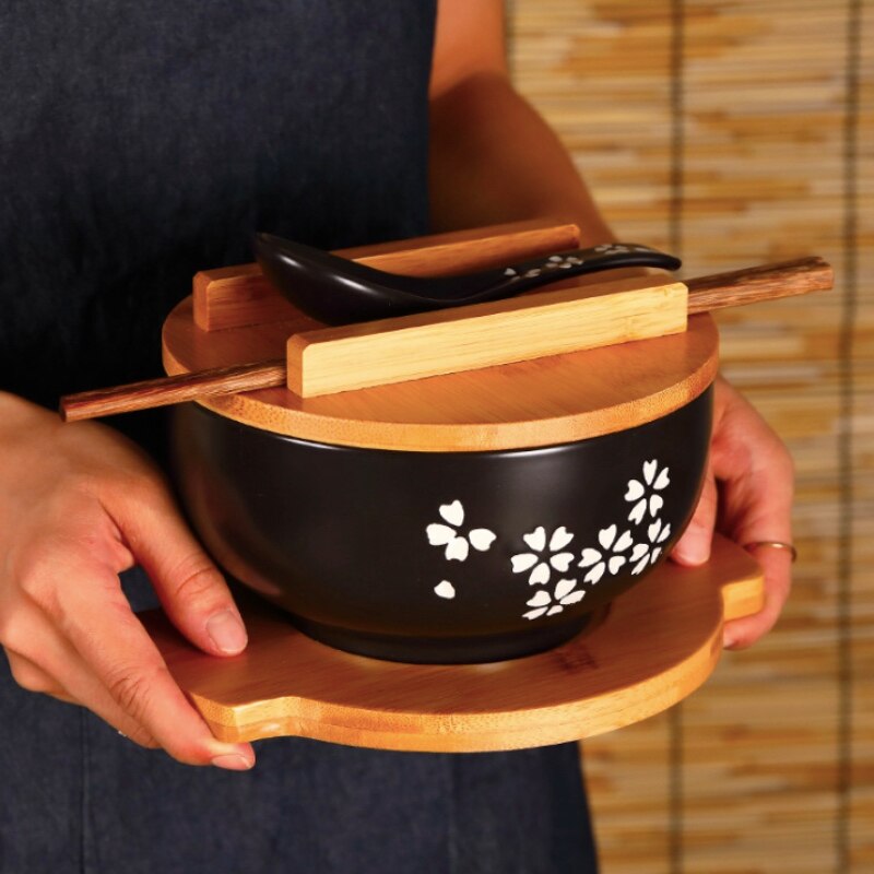 Japansk stil risnudelskål med låg ske spisepind køkken service keramisk salat suppeskål madbeholder spisestel