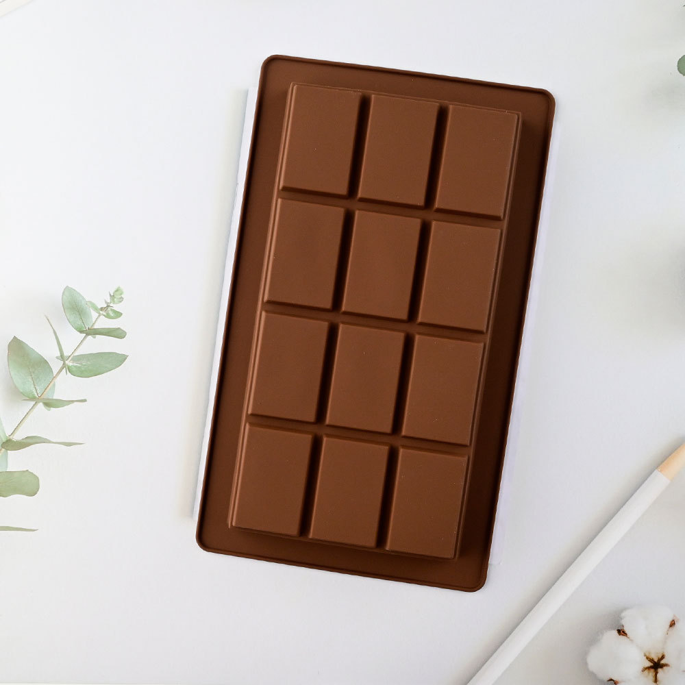 Stampo per tavoletta di cioccolato a 6 fori, stampo per tavoletta di cioccolato spesso riempito in silicone Knafeh Barra di cioccolato al pistacchio (10 bottoni) e sacchetti da 100 pezzi): Beige