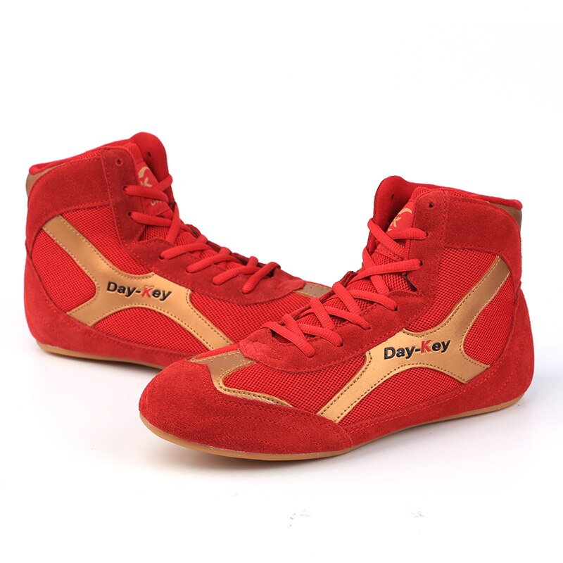 Men Boxing Shoes Rubber Outsole Breathable Wrestling Shoes Male Wrestling Costume Blue Red Sneakers for Wrestling