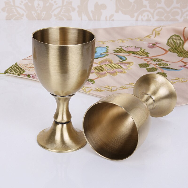 2 stks/partij Retro Witte Wijn Glas Bruiloft Glas Europese Antieke Metalen Hoge Voet Klassieke Groen Brons Zinklegering ZCF009