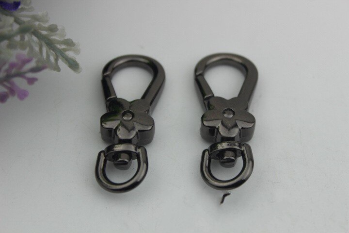 Lionsen 1pcs Metal flower Trigger Clasp Clips Snap Buckle Hook For Keychain DIY Bag Key Ring Handbag Hardware Accessories: Gun black