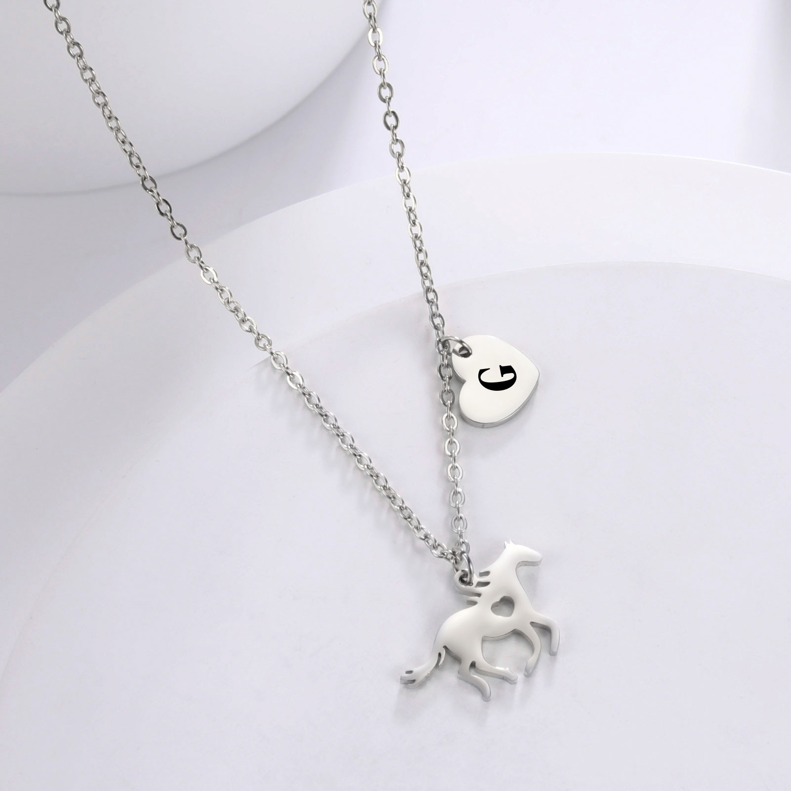 Roestvrij stalen ketting dier paard romantisch hart brief hanger Kpop stijl heren- en dameskraag ketting mode-sieraden