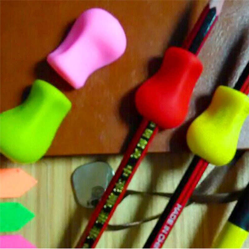 3 Pcs Silicone Pencil Grips Handwriting Aid School Supplies Stationery Ergonomic Posture Correction Pen Holder: Random 1