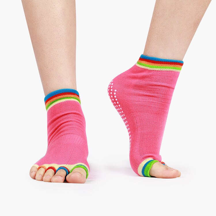 Kvinders bomulds yoga sokker adskilt fem finger åbne tæer sokker med skridsikker silikone gymnastiksport sportssokker: Rosenrød