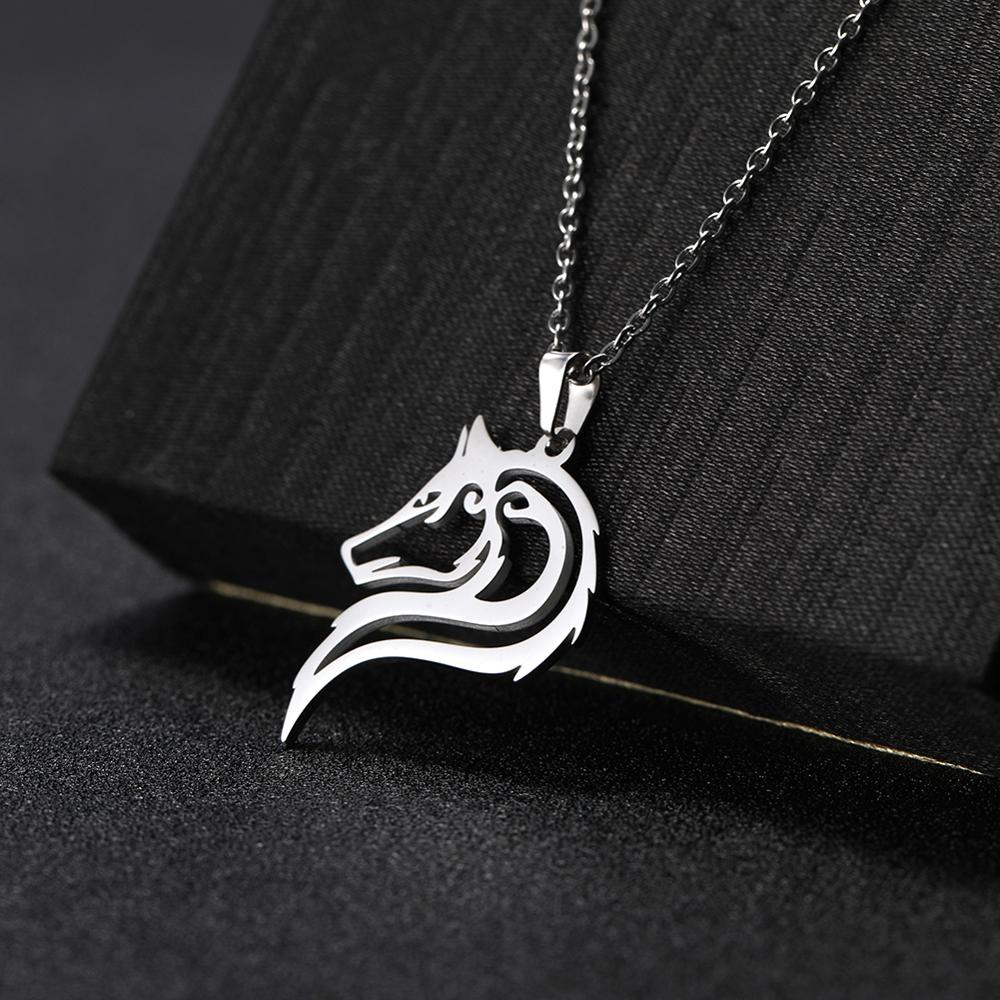 Skyrim Amulet Wolf Animal Necklaces Stainless Steel Cutout Wolves Pendant Chain Necklace Women Mujer Jewelry