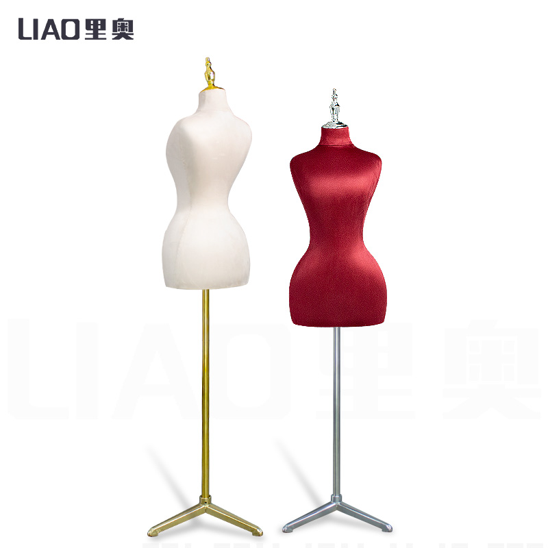 Manequim feminino curvilíneo, quadril grande, metade do corpo superior, feminino, plus size