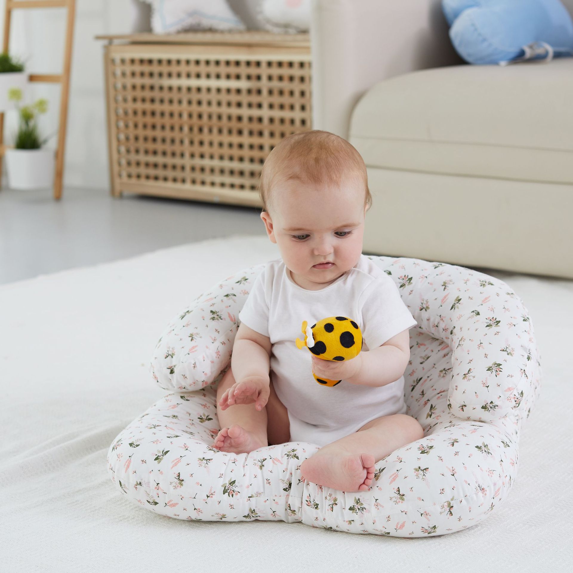 Baby anti-overløb mælkepude antispids pude nyfødte fodring magisk bionisk baby pude antispids seng
