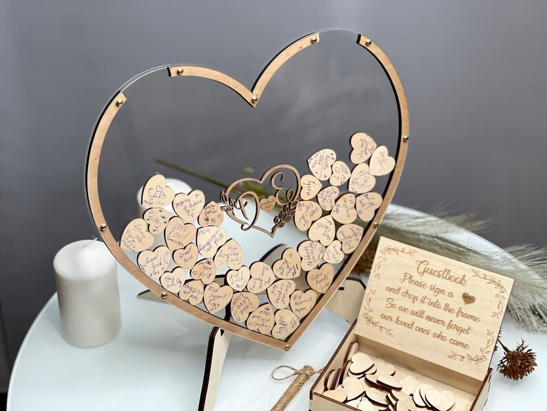 Holz Herz Gästebuch Hochzeit - Mit 70 Herzen Zum Beschriften Für Unvergessliche Glückwünsche