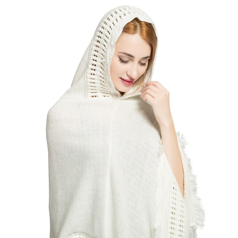 Vinter poncho til kvinder ensfarvet strik kashmir hætte kappe kvast sjal kvindelige cape ponchoer og kapper holder varmen: Hvid