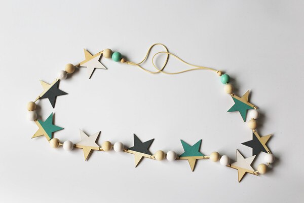Ins Nodic Wooden Stars String Ornaments Newborn Baby In The Crib Infant Room Wall Decor Photography Props Baby Bedroom Decor: 160cmC