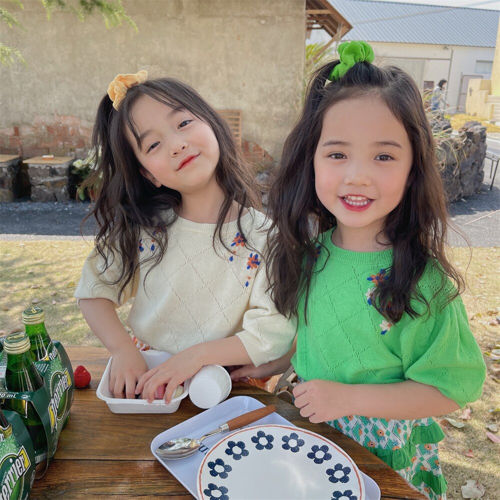 2022 Girls floral embroidery short sleeve knitwear Kids all-match soft thin knit pullovers Tops