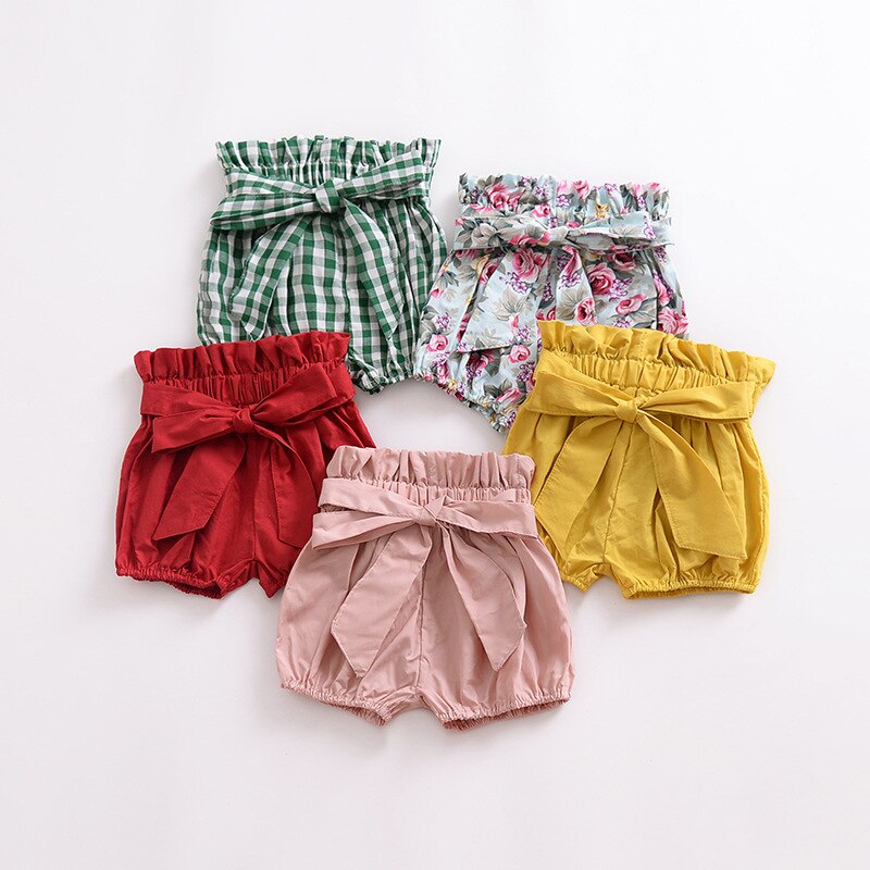 Pantalones cortos con volantes y lazo para niñas, Shorts con estampado Floral a cuadros, cintura elástica, PP, de verano, europeos y americanos